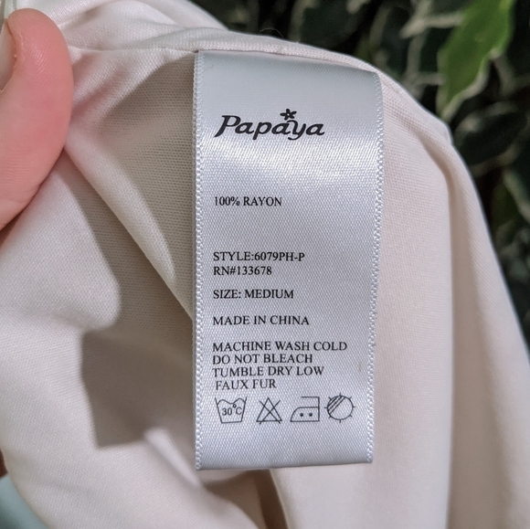 💐 Papaya Embroidered Lined Shorts 💐 - Picture 10 of 10